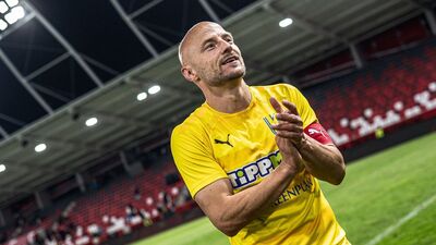 Nem vár a Vasasra a rutinos válogatott játékos, akinek a feljutás és a kiesés is szívügye